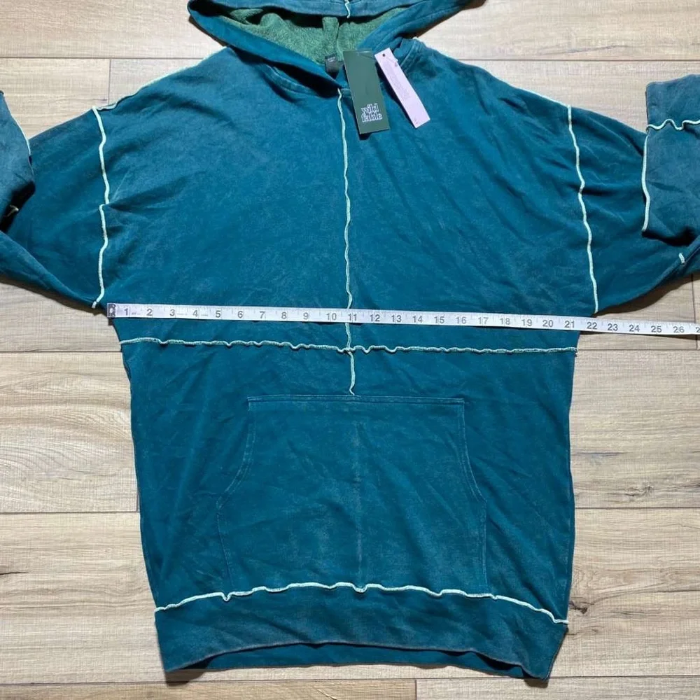 Wild Fable Unisex Seamed Hooded Sweatshirt Relaxed Fit Size Small Green - Picture 2 of 10
